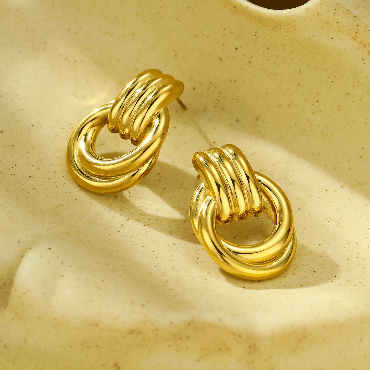 GEGE EARRING - PRIBO