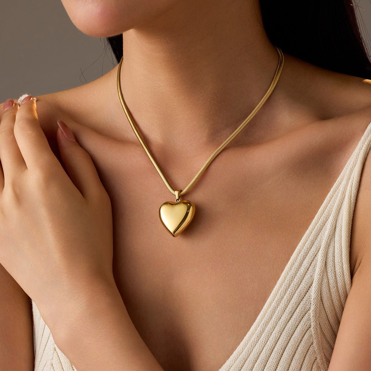 MICHA NECKLACE - PRIBO