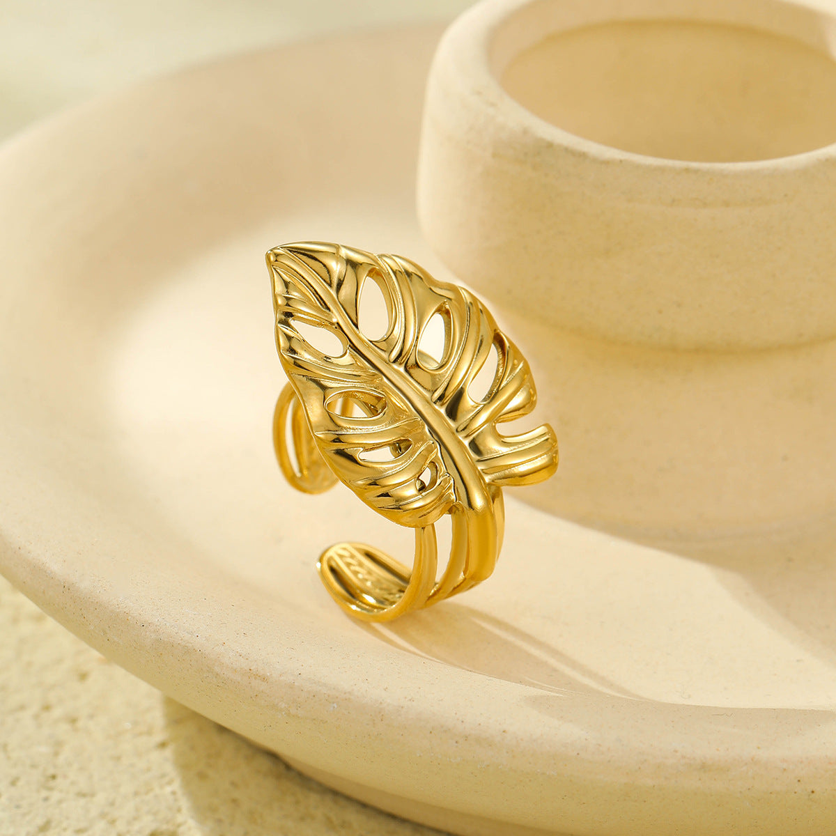 HAZEL RING
