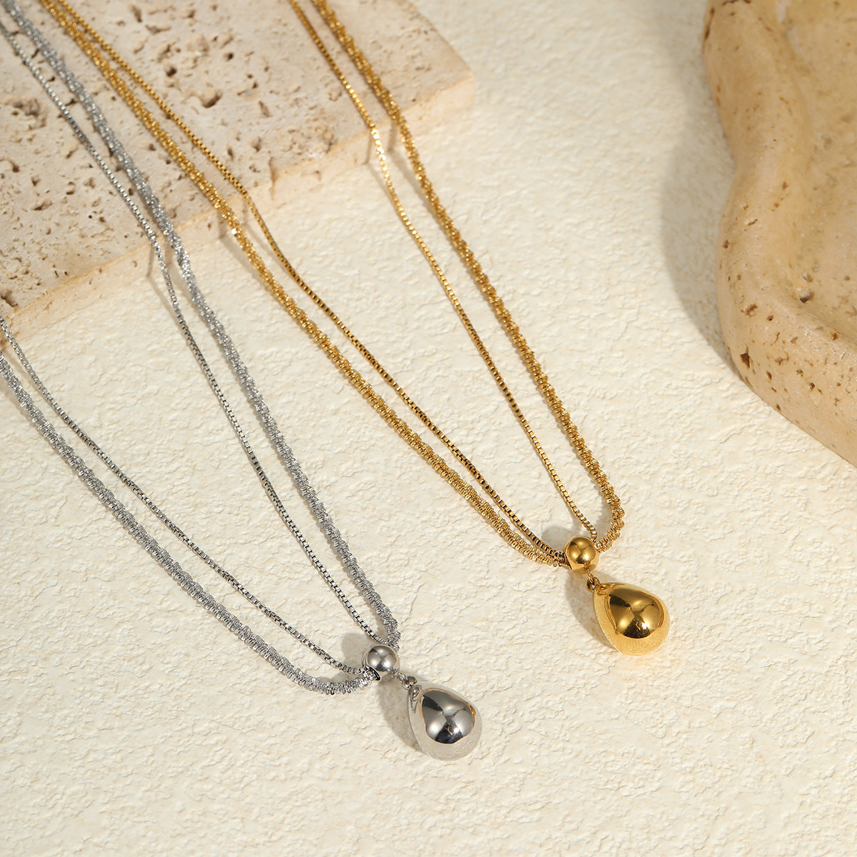 MINIE NECKLACE