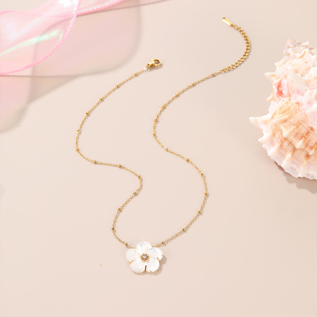 ROSSA NECKLACE