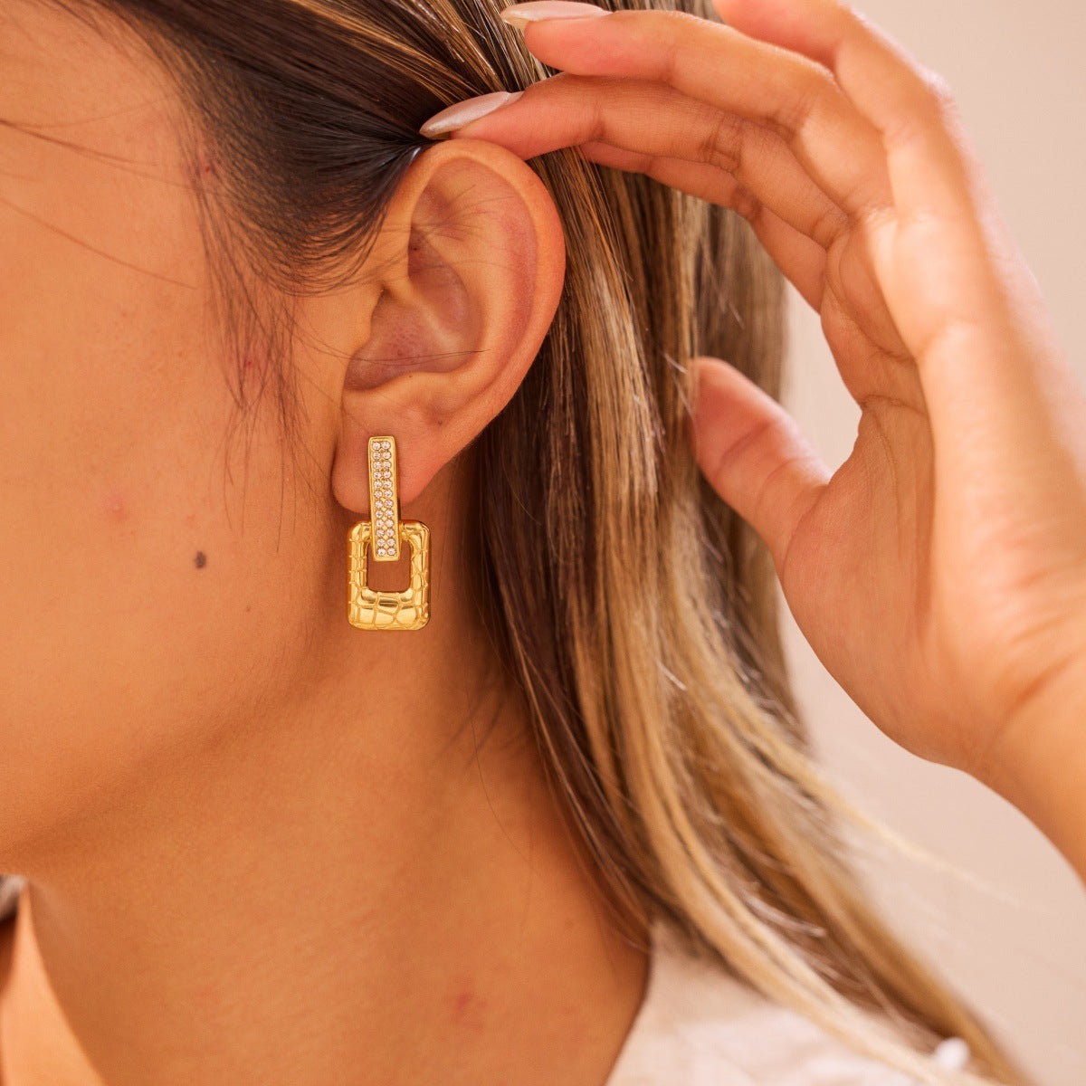 KARA GOLD EARRINGS