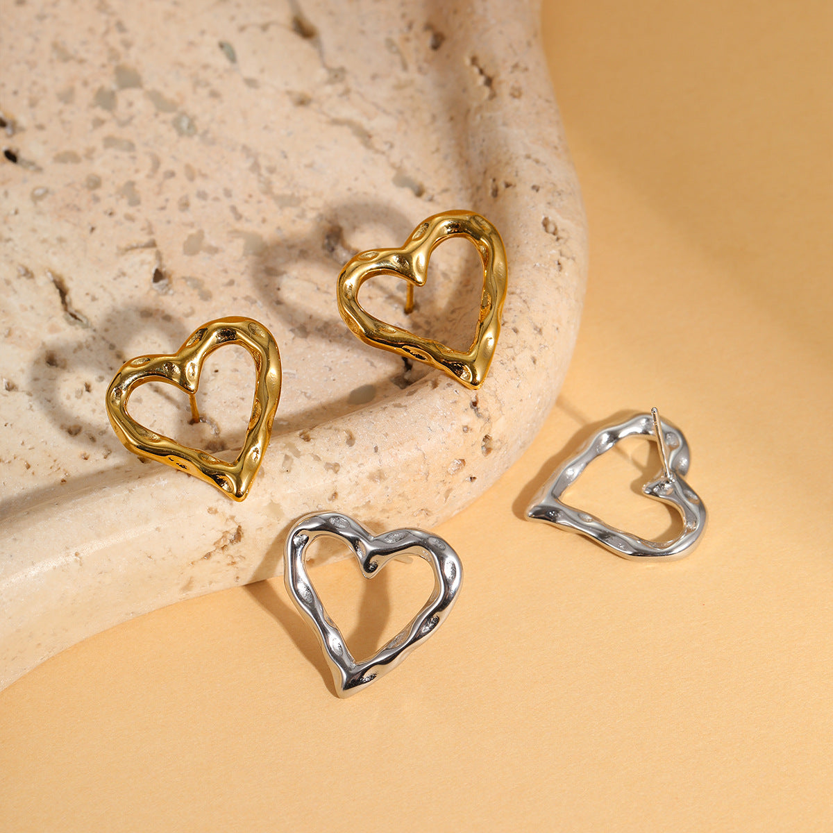 SELMA EARRING