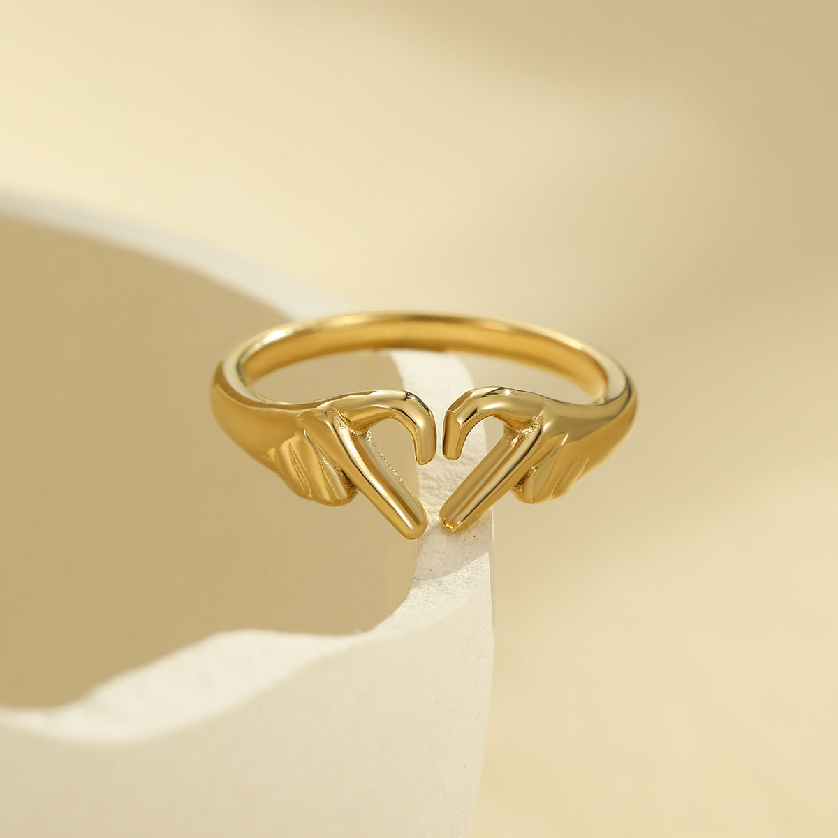 DOUBLE HAND HEART RING