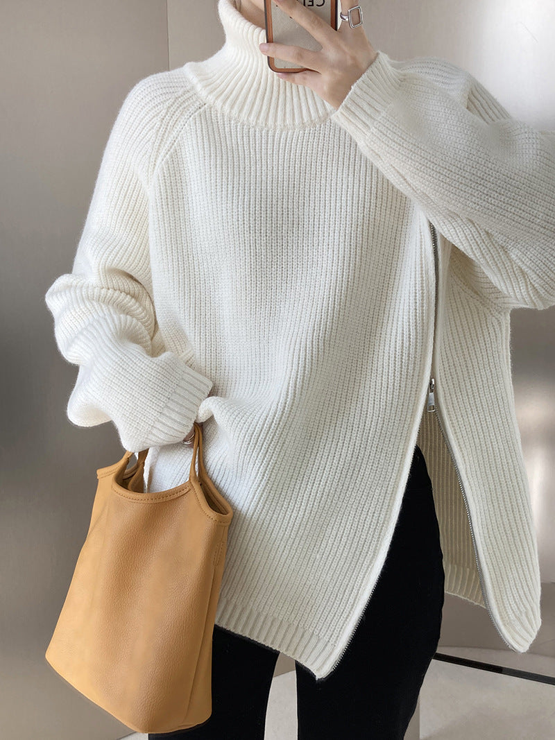 TURTLENECK SWEATER