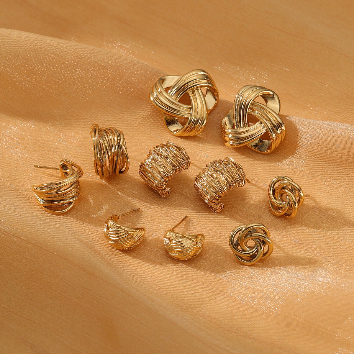 JULIA EARRING - PRIBO