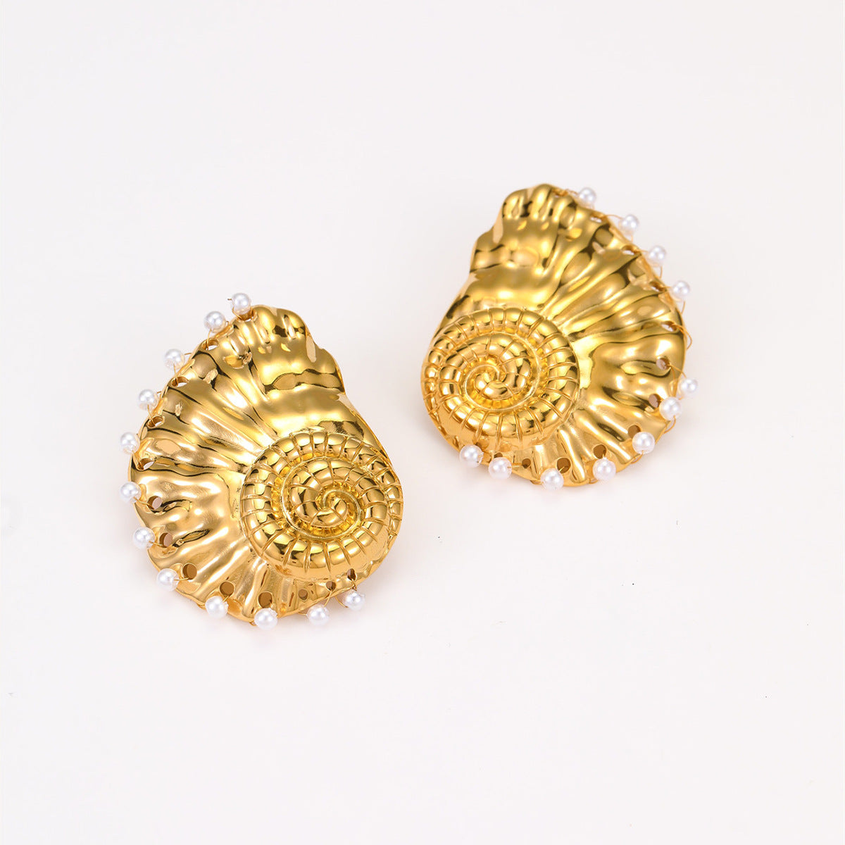 MIA EARRING