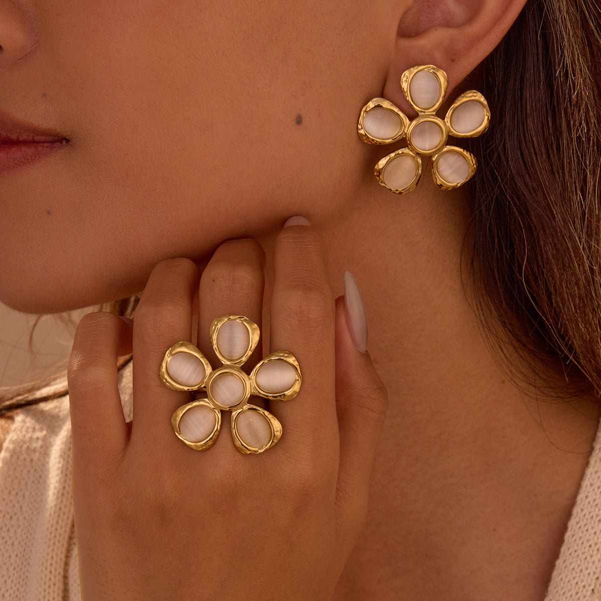 SCARLETT RING & EARRING