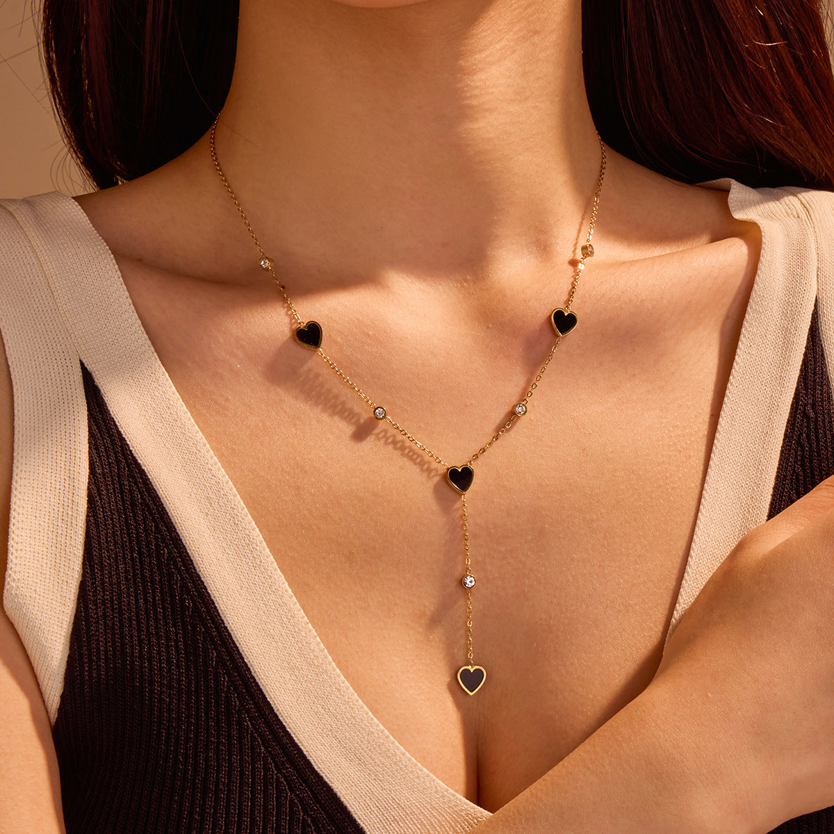 ALICIA NECKLACE