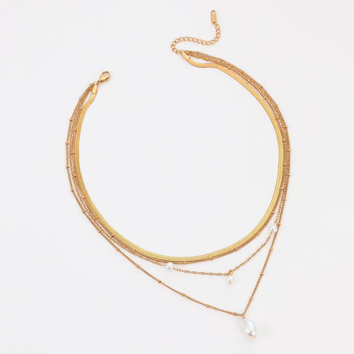 OLIVIA NECKLACE