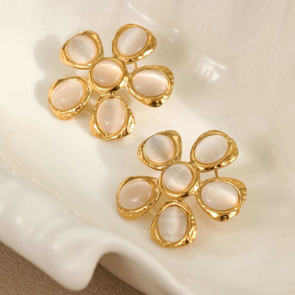 SCARLETT RING & EARRING