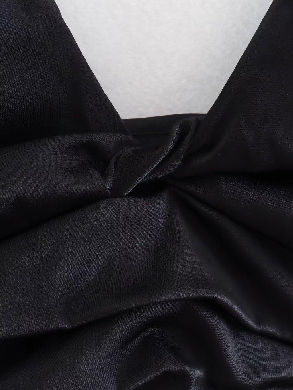 HALTER TOP - PRIBO