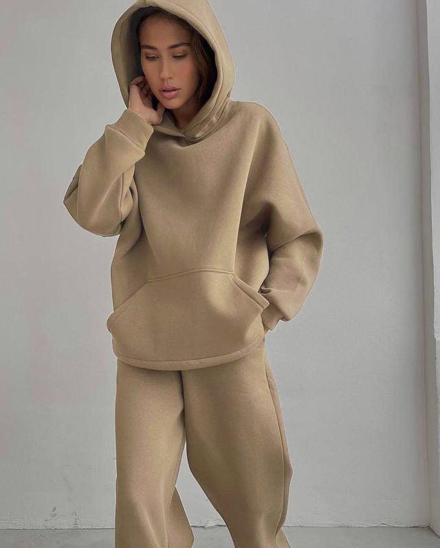 HOODED SET - PRIBO