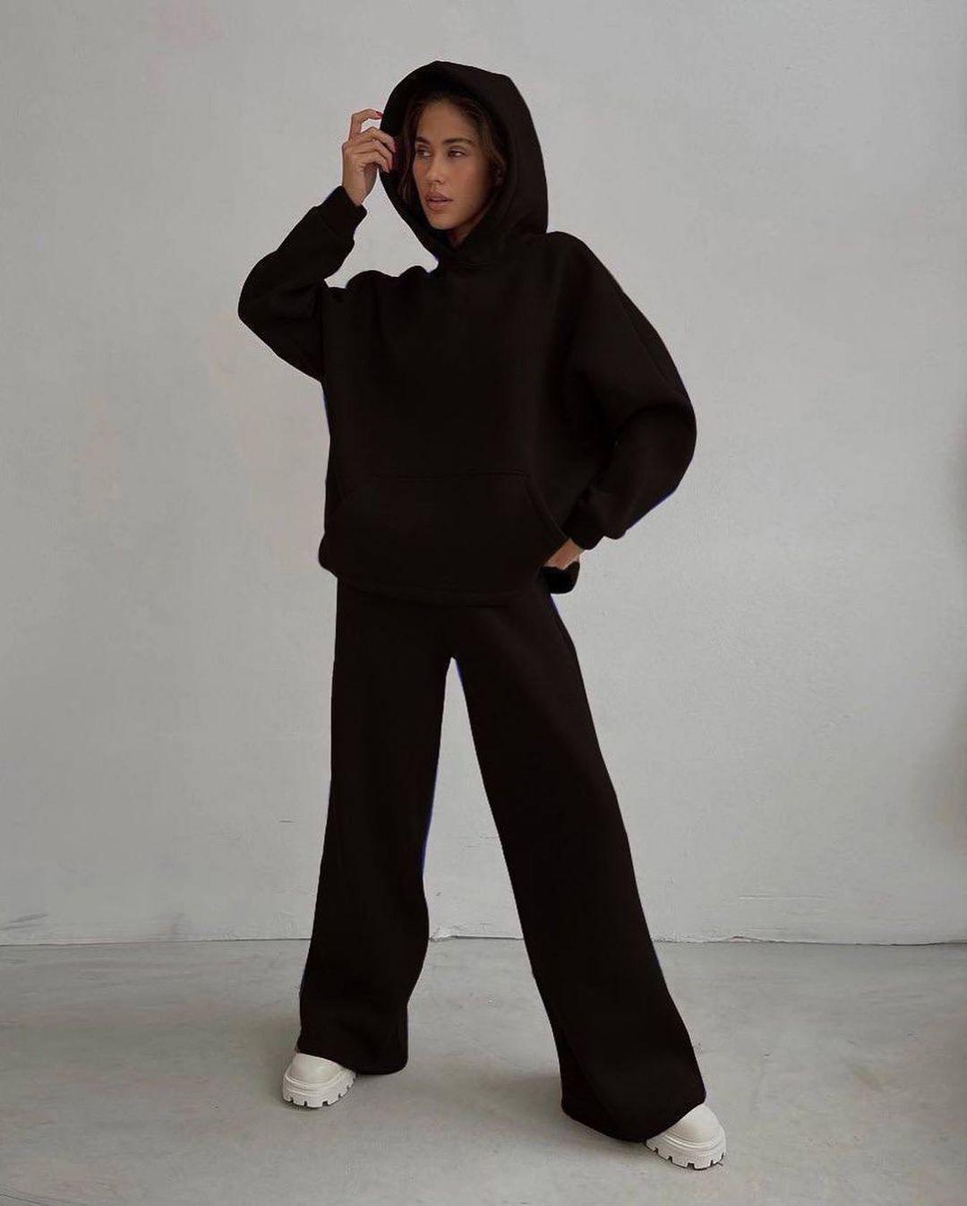 HOODED SET - PRIBO