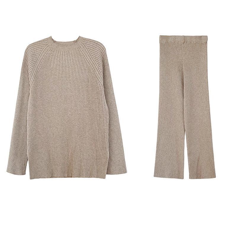 KNITTED TWO PIECE SET - PRIBO