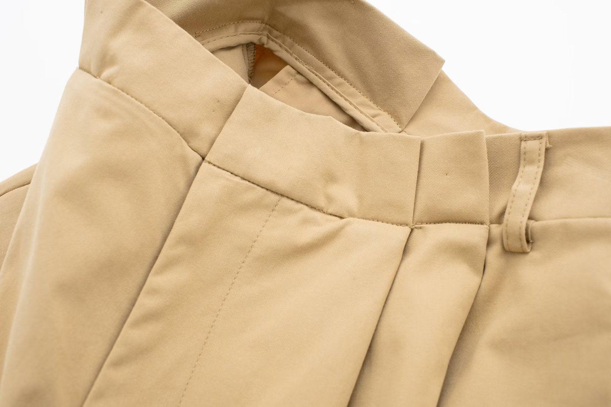 LOOSE CASUAL SHORT - PRIBO