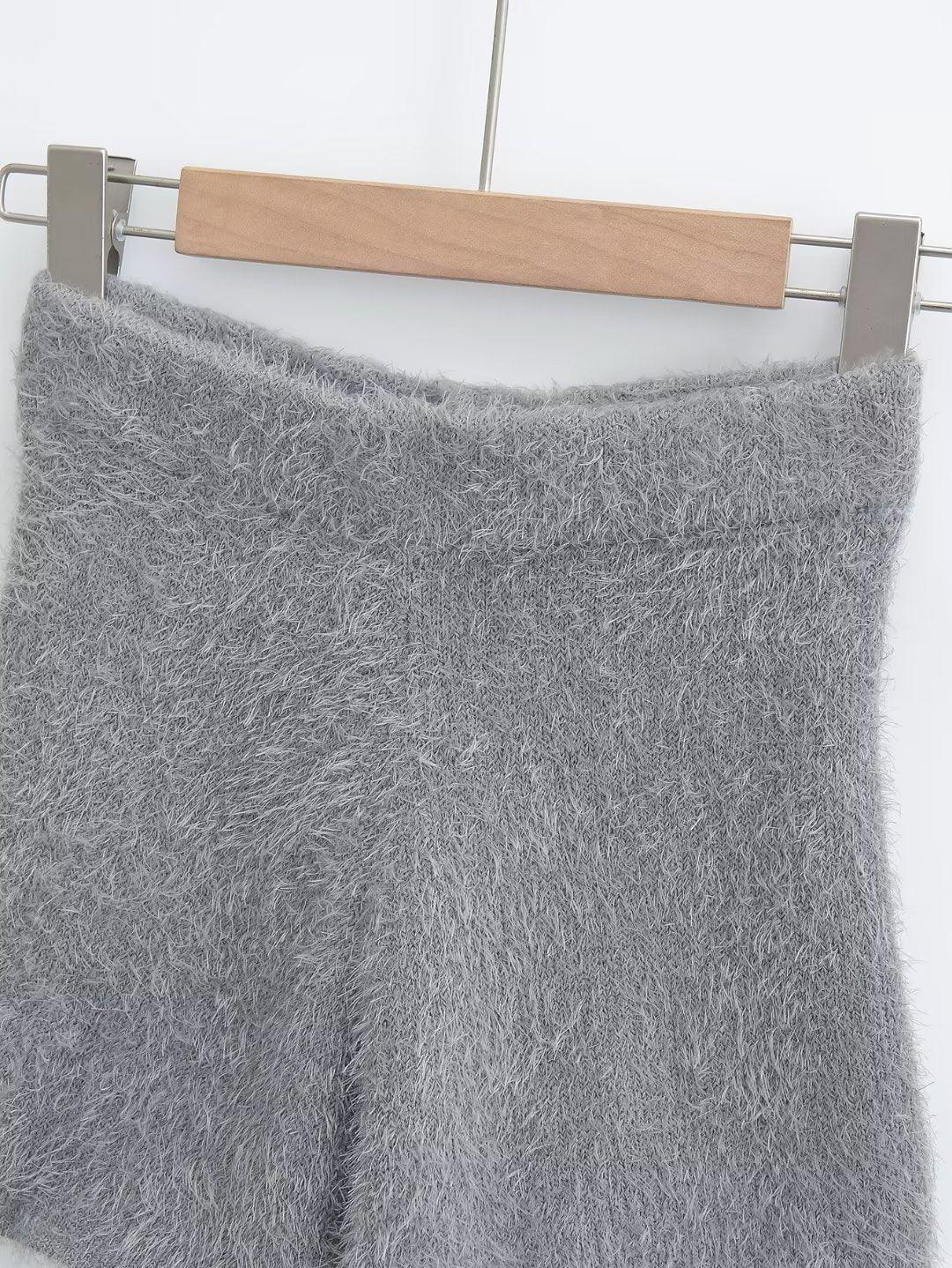 MOHAIR SHORT - PRIBO