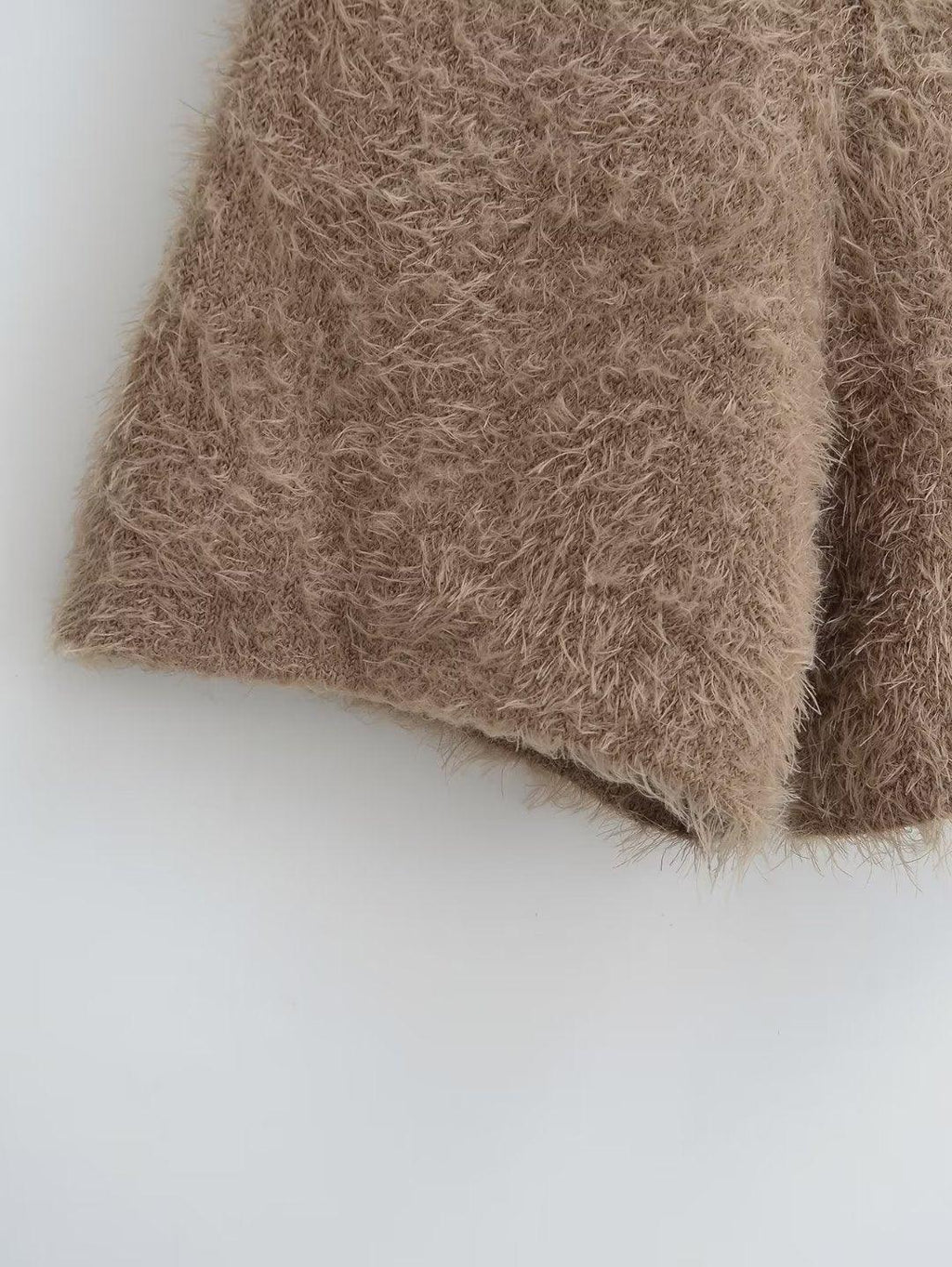 MOHAIR SHORT - PRIBO