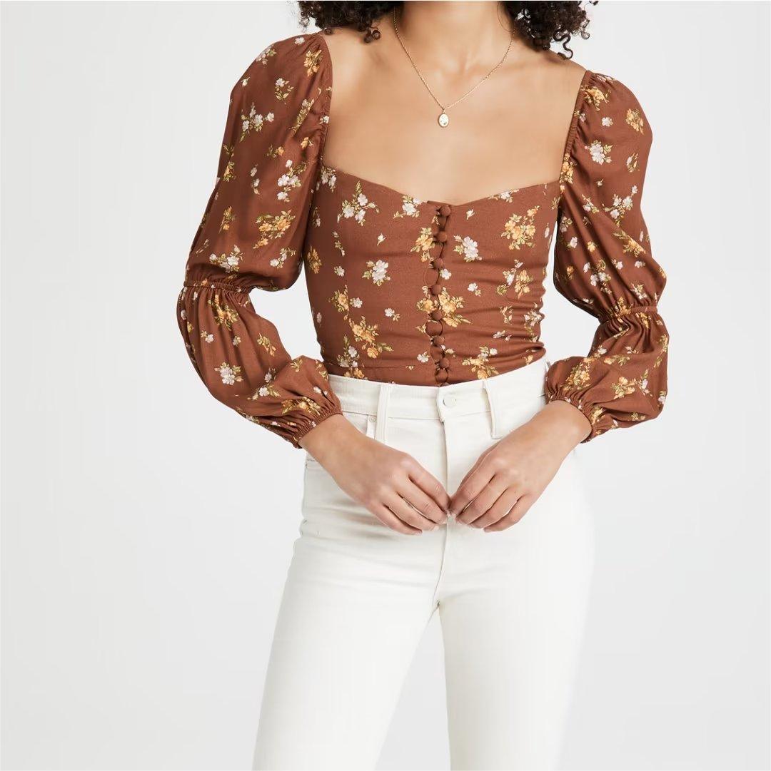 SQUARE NECK TOP - PRIBO