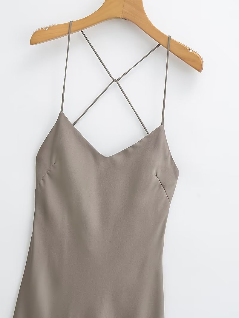 BACKLESS STRAP DRESS