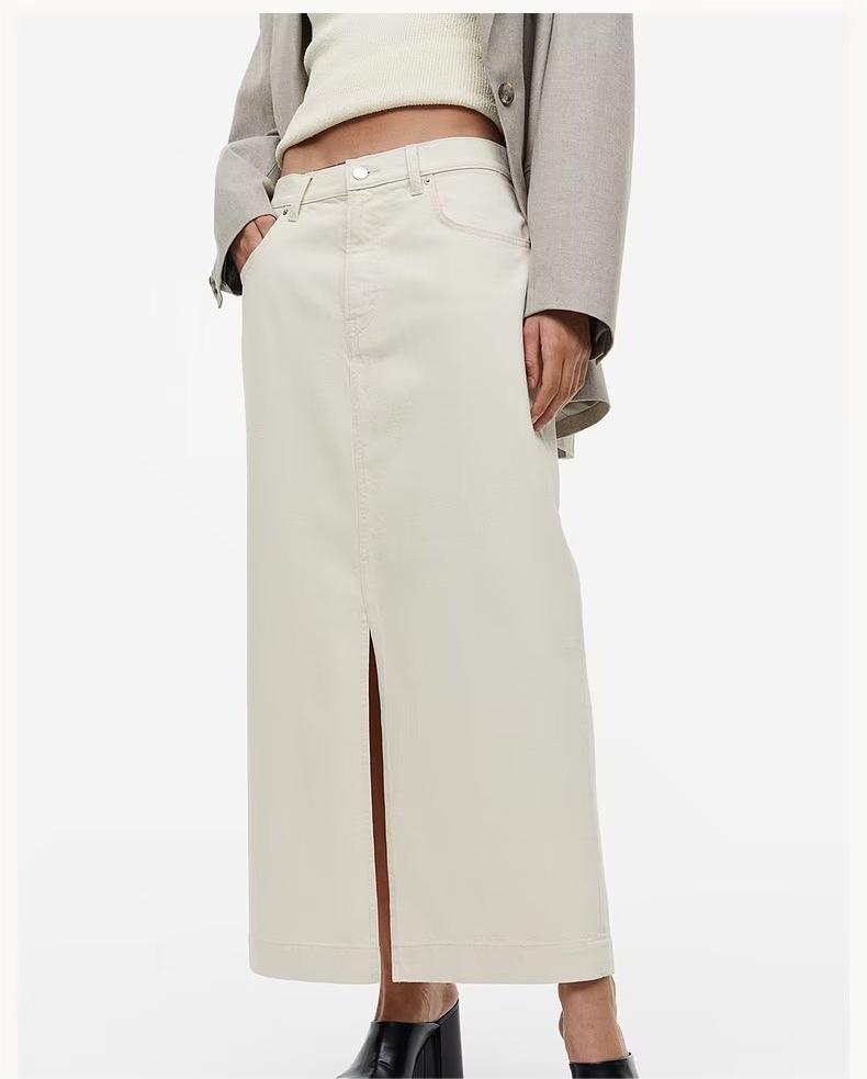 A LINE SKIRT