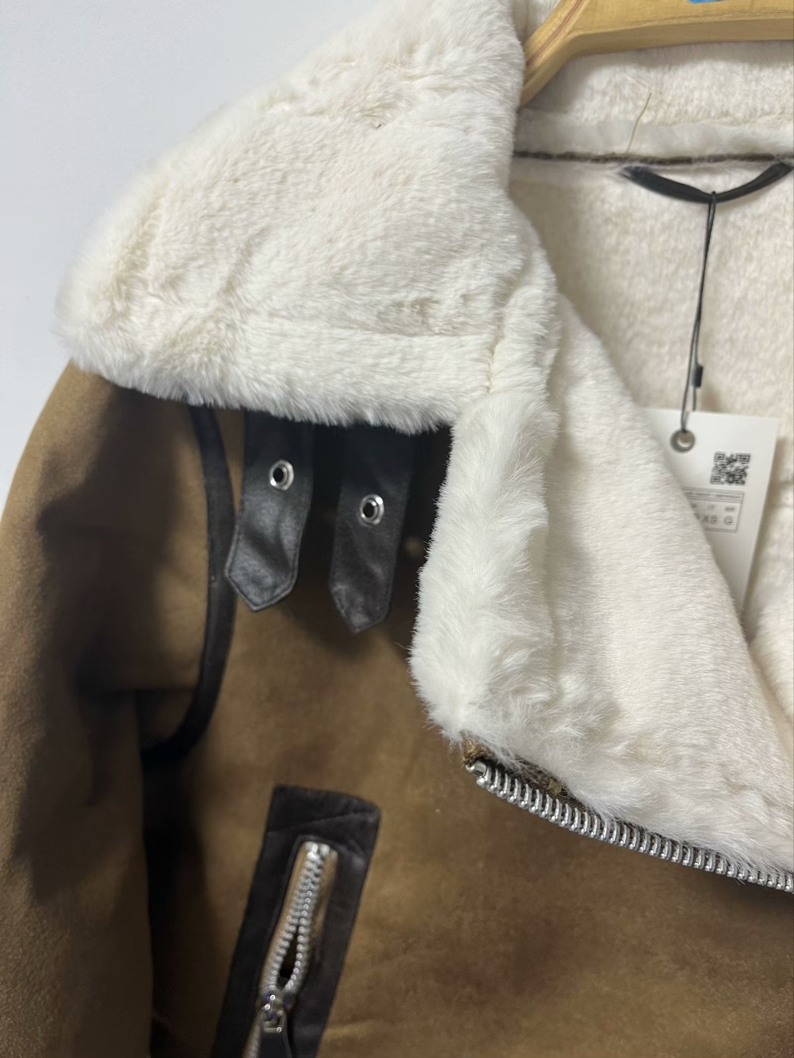 WARM SHEARLING JACKET