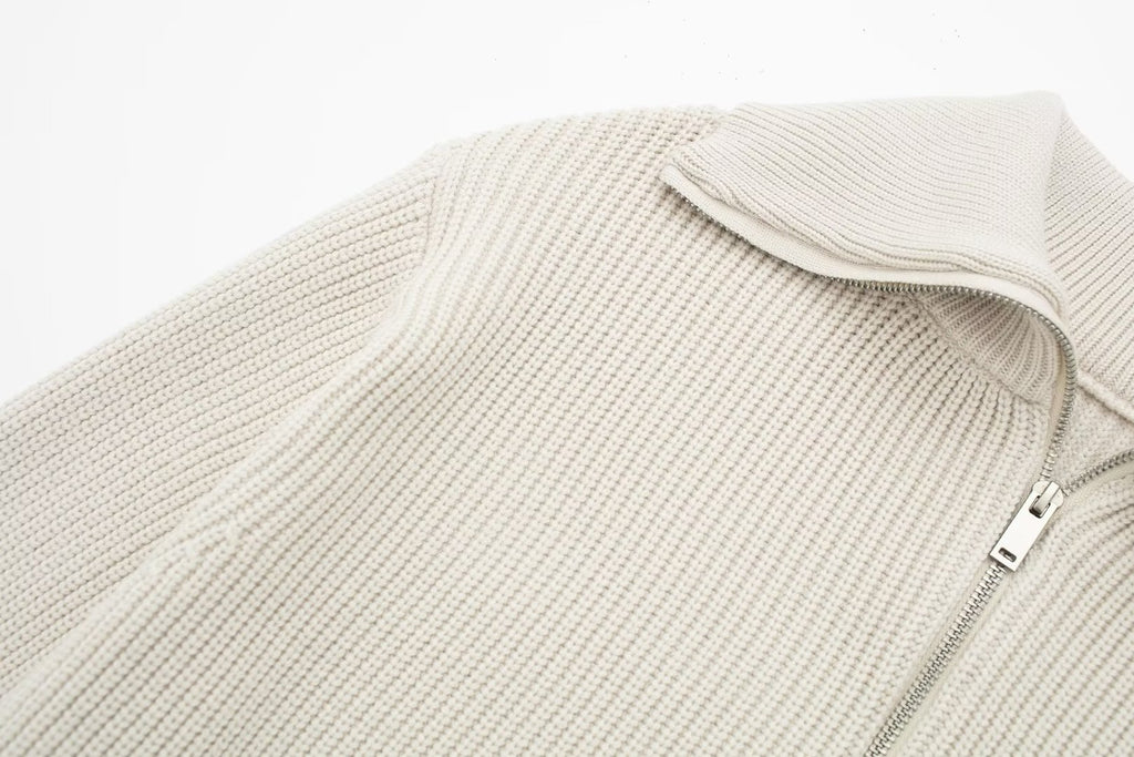 OPEN COLLAR SWEATER