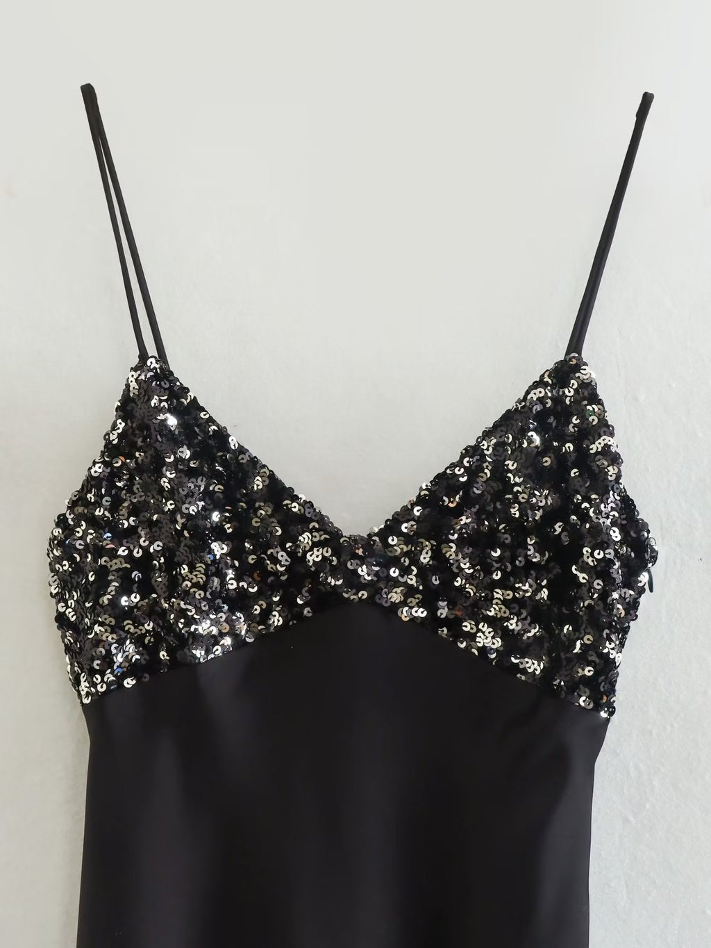 BLACK SPARKLING DRESS