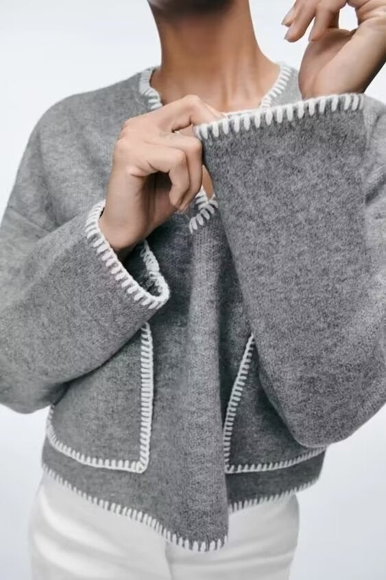 CONTRAST CROP KNITWEAR